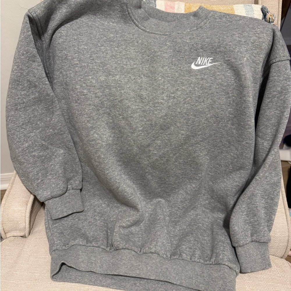 Nike Youth Heather Gray Crewneck Sweater